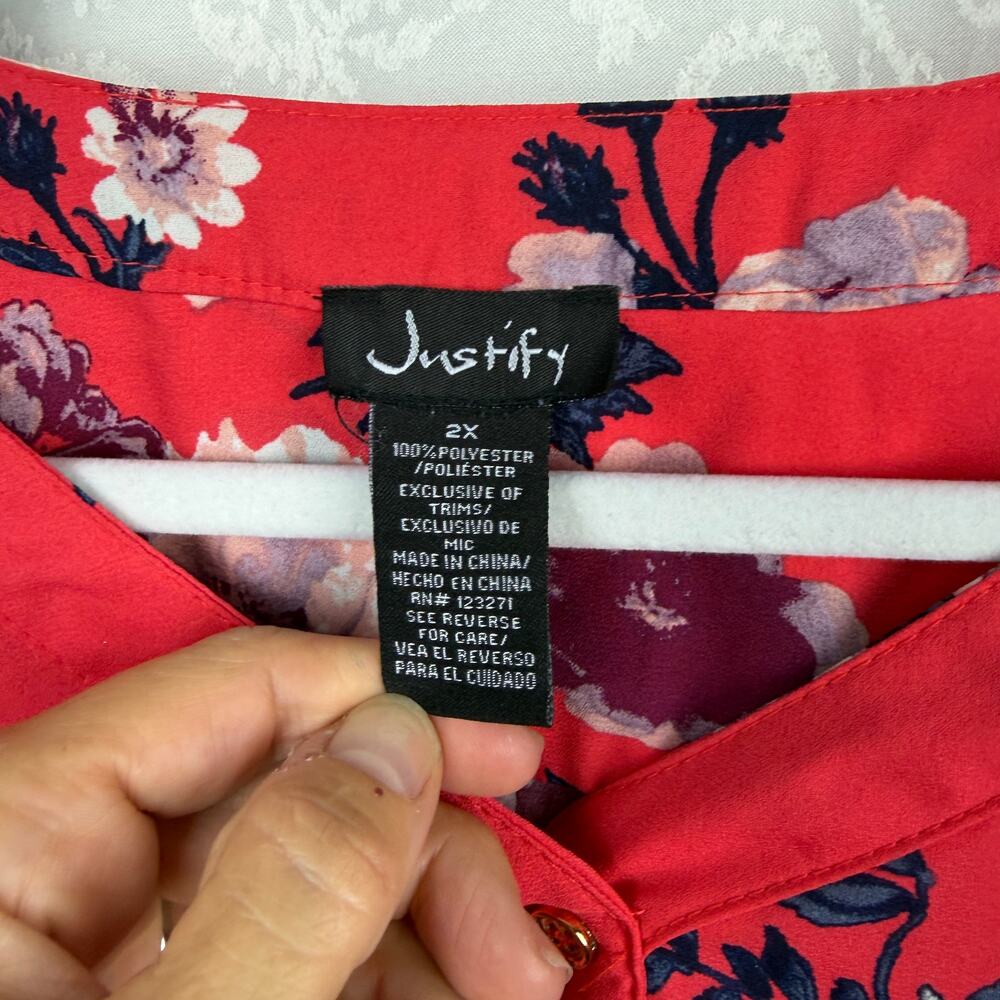 Justify Women's 2X Coral Red Floral Blouse Tunic Long Sleeve Zip Pocket Top - Picture 3 of 8